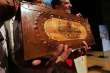 Trouvé dans une épave, un champagne vieux de 170 ans, le plus vieux jamais goûté, parfaitement préservé Trouvé dans une épave, un champagne vieux de 170 ans, le plus vieux jamais goûté, parfaitement préservé