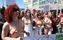 Californie: Venice beach demande le droit aux seins nus sur ses plages