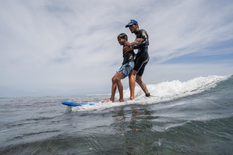 Pour un surf plus écoresponsable à Moorea