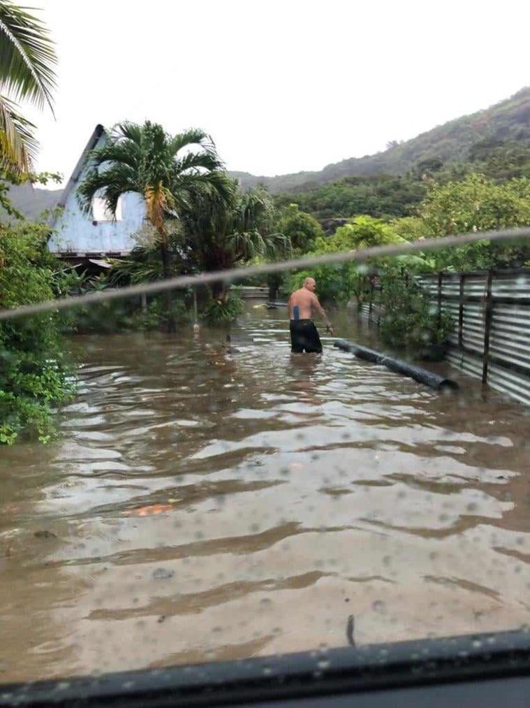 En attendant la fin de la vigilance orange, on essaye de limiter la casse autant que possible. En attendant la fin de la vigilance orange, on essaye de limiter la casse autant que possible.