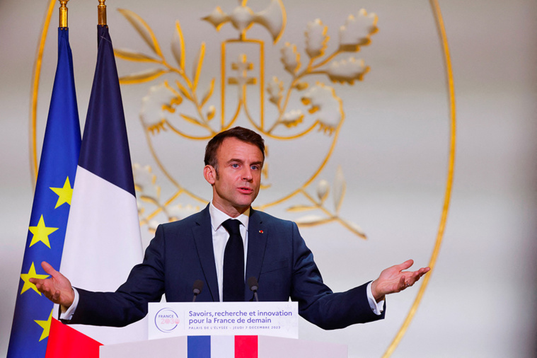 LUDOVIC MARIN / POOL / AFP LUDOVIC MARIN / POOL / AFP