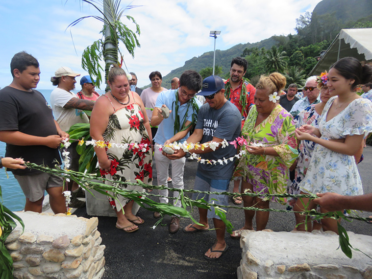 Un quai des pêcheurs flambant neuf à Paopao Un quai des pêcheurs flambant neuf à Paopao