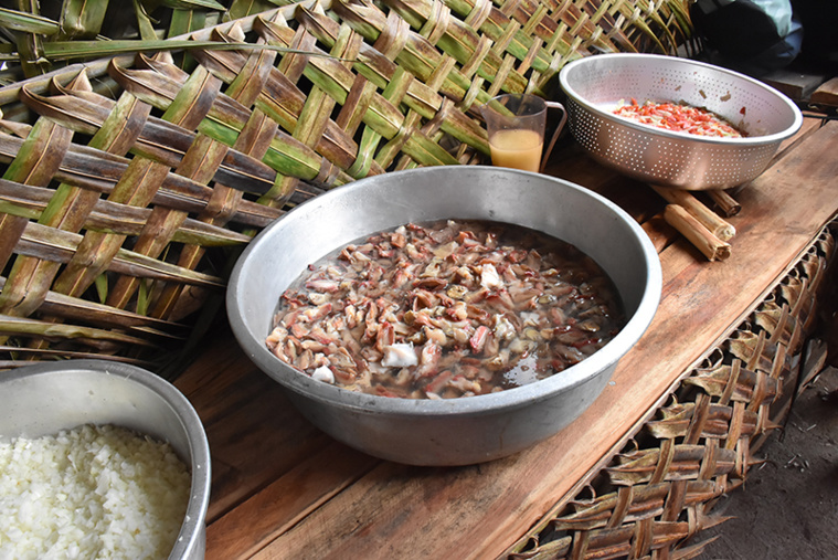 Au cœur des cuisines marquisiennes durant le Matavaa Au cœur des cuisines marquisiennes durant le Matavaa