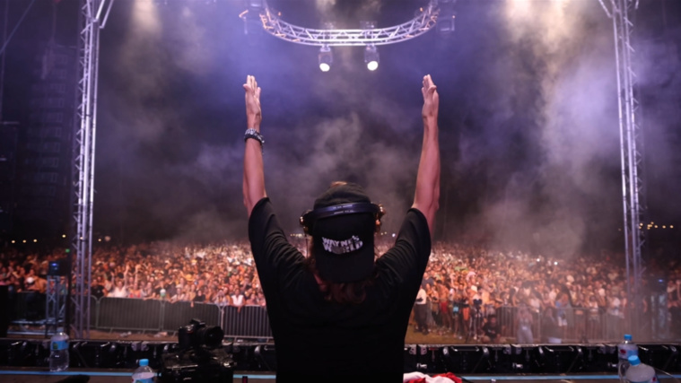 Booba et Martin Solveig au prochain Tiki Fest en avril 2024 Booba et Martin Solveig au prochain Tiki Fest en avril 2024