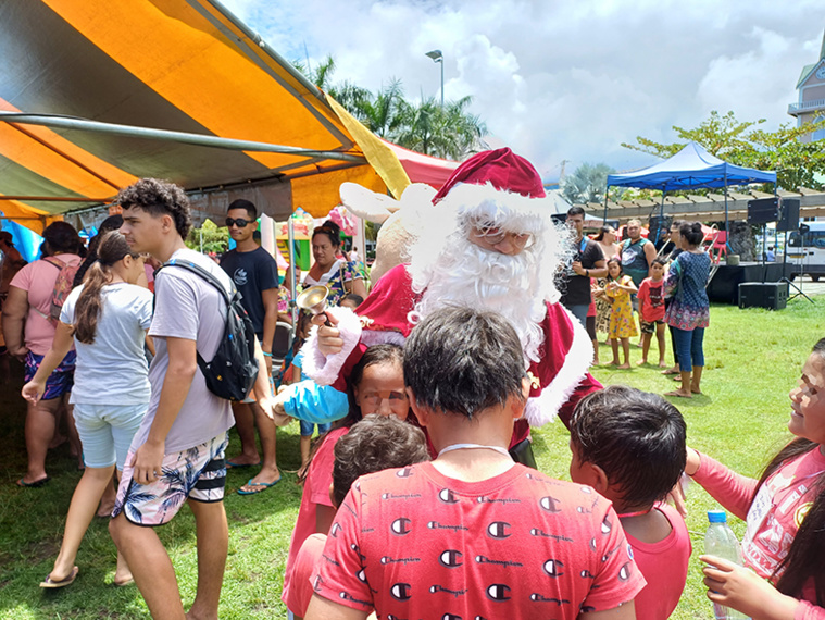 À Paofai, un Noël solidaire “ouvert à tout le monde” À Paofai, un Noël solidaire “ouvert à tout le monde”