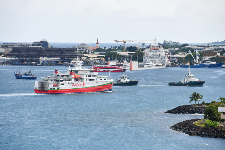 Coup de force au port de Papeete Coup de force au port de Papeete