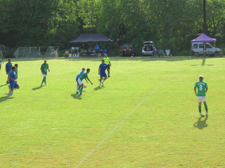 Tiare Tahiti prend la tête du championnat Tiare Tahiti prend la tête du championnat