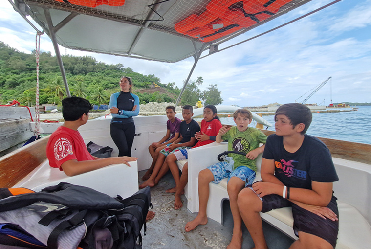 Les collégiens à la rencontre des raies manta Les collégiens à la rencontre des raies manta