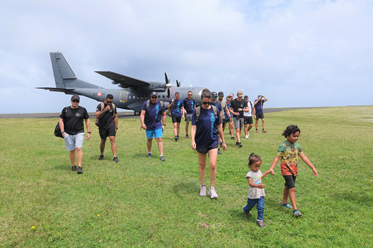 Journée de sport avec les élèves de Huahine pour le DA 190 Journée de sport avec les élèves de Huahine pour le DA 190