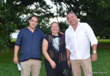 Javier Perez, Lorna Oputu (première adjointe au maire de Mahina) et Rody Sanchez Javier Perez, Lorna Oputu (première adjointe au maire de Mahina) et Rody Sanchez
