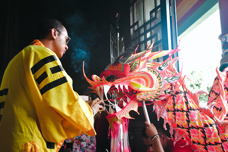 “L'année du Dragon sera une bonne année” “L'année du Dragon sera une bonne année”