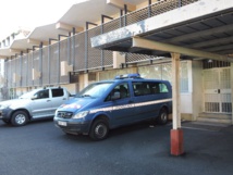 Le « kidnappeur » de Papeete dormira à Nuutania au moins jusqu'au 16 mai juin prochain. Le « kidnappeur » de Papeete dormira à Nuutania au moins jusqu'au 16 mai juin prochain.