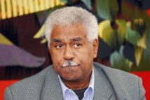 "On est d'accord pour dire qu'on n'est pas d'accord", a ironisé devant la presse Roch Wamytan