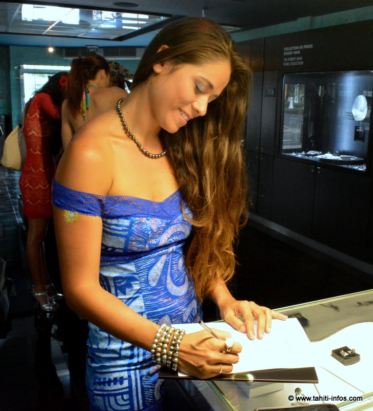 Vairea n'a pas eu beaucoup de mal à répondre au questionnaire faisant d'elle une Ambassadrice de la Perle de Tahiti