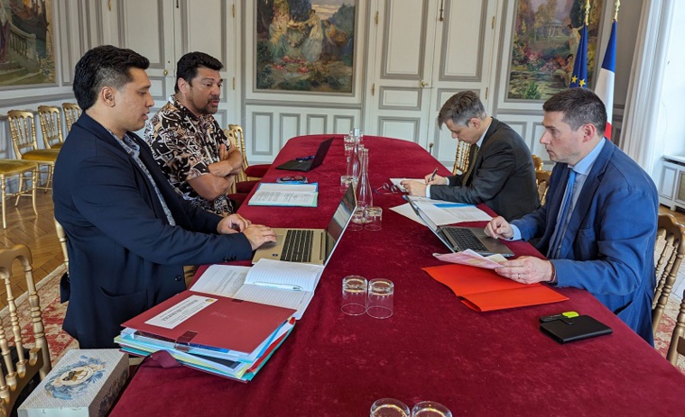 Taivini Teai rencontre Lionel Beffre Taivini Teai rencontre Lionel Beffre