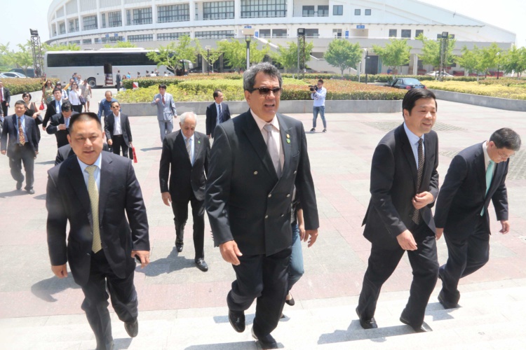 Edouard Fritch à l'université maritime de Shanghai Edouard Fritch à l'université maritime de Shanghai