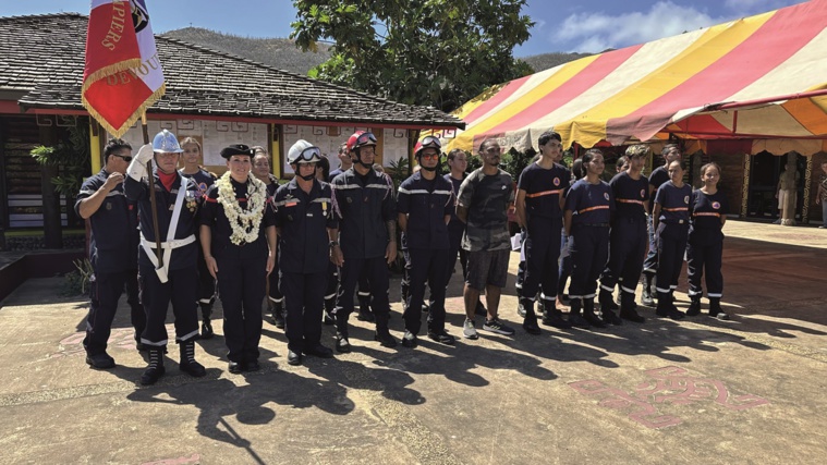 Les pompiers de Ua Pou félicités Les pompiers de Ua Pou félicités