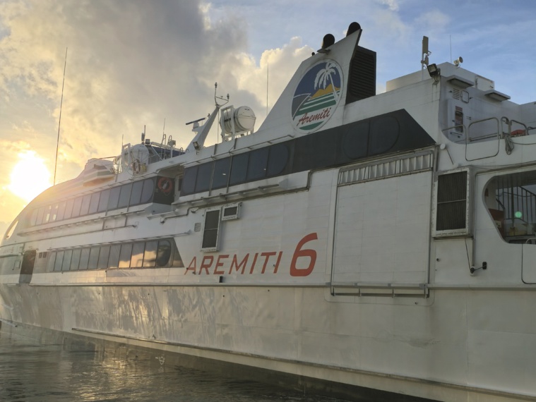 Aremiti se divise avec le clan Degage