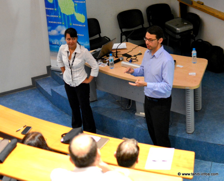 Pierre-Emmanuel Leriche et Hitiura Taeatua, la responsable de la sécurité des systèmes d'information chez OSB, ont animé cette conférence