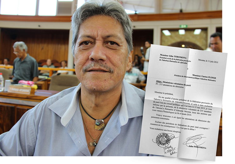 John Toromona entraîne 215 militants actifs de la fédération de Afareaitu-Moorea dans sa suite, après que le Tahoera'a ait prononcé sa démission d'office.