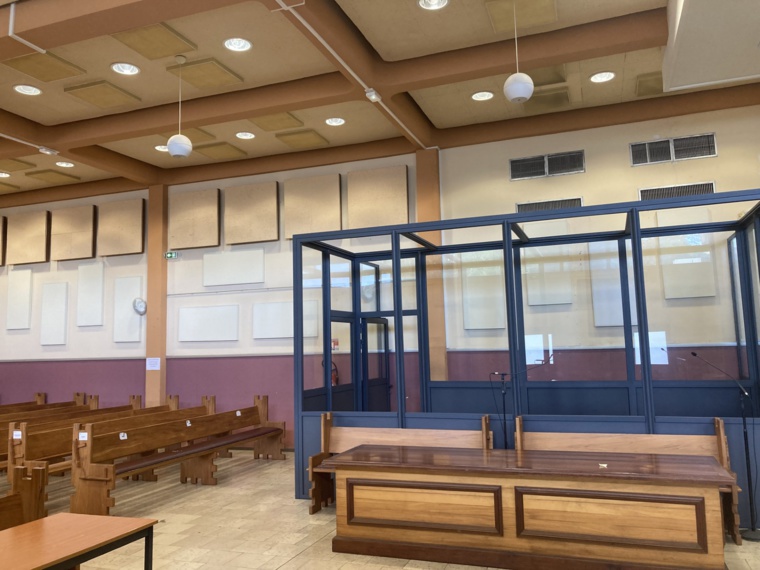 La salle des comparutions immédiates, ce lundi 18 mars 2024. Crédit : Tom Larcher La salle des comparutions immédiates, ce lundi 18 mars 2024. Crédit : Tom Larcher