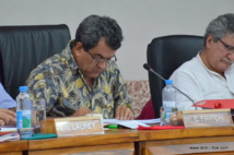 Edouard Fritch interpelle le groupe orange sur ses choix stratégiques Edouard Fritch interpelle le groupe orange sur ses choix stratégiques