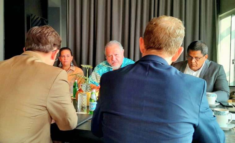 Moetai Brotherson avance de nouveaux amendements Moetai Brotherson avance de nouveaux amendements