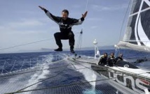 Record du Pacifique - Thébault et L'Hydroptère: départ lundi Record du Pacifique - Thébault et L'Hydroptère: départ lundi