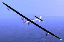 Solar Impulse à mi-chemin entre le Japon et Hawaï, front froid franchi Solar Impulse à mi-chemin entre le Japon et Hawaï, front froid franchi