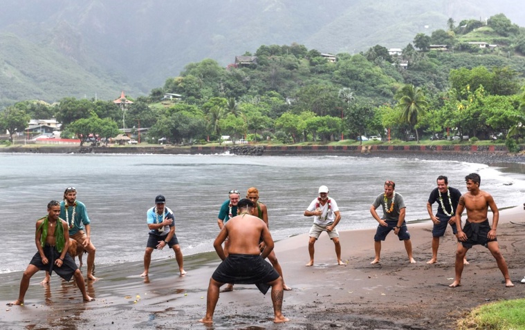 100 plaisanciers découvrent la culture marquisienne 100 plaisanciers découvrent la culture marquisienne