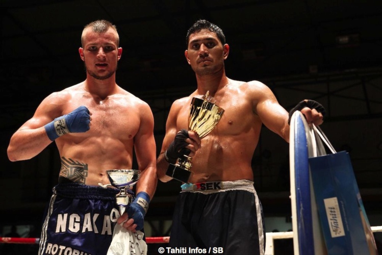 Teva Paulet a gagné contre un combattant difficile à gérer Teva Paulet a gagné contre un combattant difficile à gérer