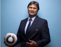 Reynald Temarii pressenti pour assurer la "com" du Tahiti Va'a 2018 Reynald Temarii pressenti pour assurer la "com" du Tahiti Va'a 2018