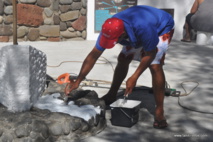 Le monument représentant le DUFF a été repeint. Le monument représentant le DUFF a été repeint.
