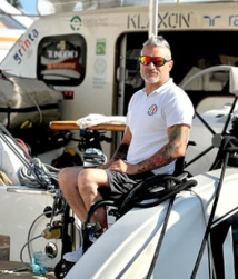 Le handicap invité à prendre la barre Le handicap invité à prendre la barre