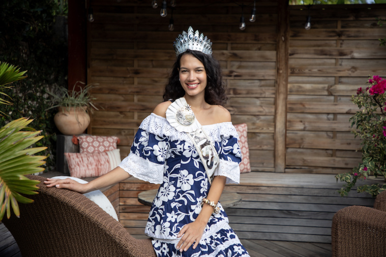 “Ce diadème revient aux Polynésiens” “Ce diadème revient aux Polynésiens”