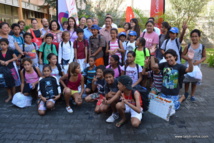 30 enfants de Papeete ont reçu leurs nouveaux cartables ce mardi matin