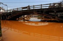 Des rivières polluées virent à l'orange dans l'ouest américain Des rivières polluées virent à l'orange dans l'ouest américain