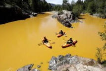 Des rivières polluées virent à l'orange dans l'ouest américain Des rivières polluées virent à l'orange dans l'ouest américain