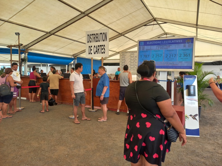 Mereana Reid Arbelot en tête dans la 3e circonscription (51/77 bureaux) Mereana Reid Arbelot en tête dans la 3e circonscription (51/77 bureaux)