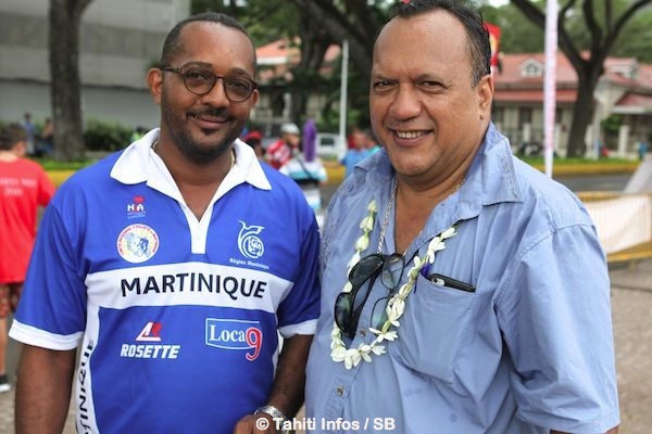 Michel Marron du team Martinique et Teva Bernadino, président de la FTC