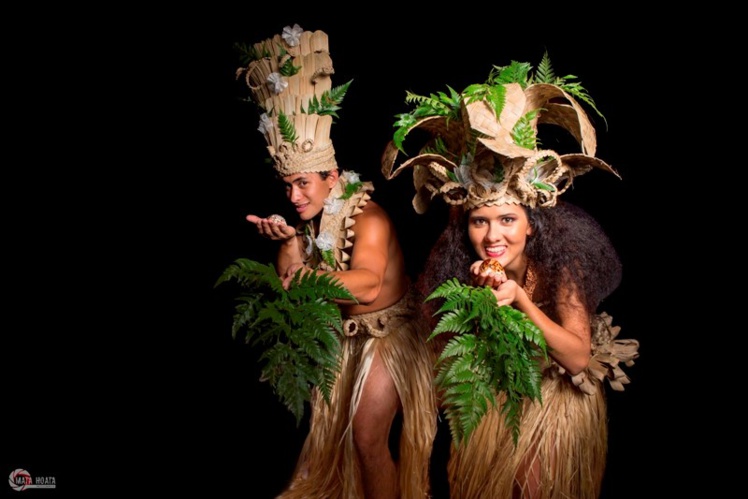 Dans son nouveau spectacle, la troupe Manahau invite les Polynésiens à se réapproprier leur langue.