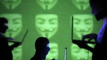 Trois "Anonymous" jugés pour la mise en ligne des coordonnées de 541 policiers