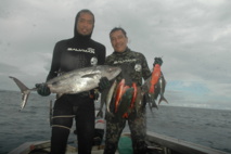 Dell LAMARTINIERE ont exploité les cailloux profonds de Tautira pour sortir ces belles prises Dell LAMARTINIERE ont exploité les cailloux profonds de Tautira pour sortir ces belles prises