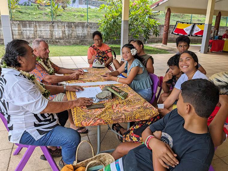 Trois jours de rencontres au salon du livre des Marquises Trois jours de rencontres au salon du livre des Marquises