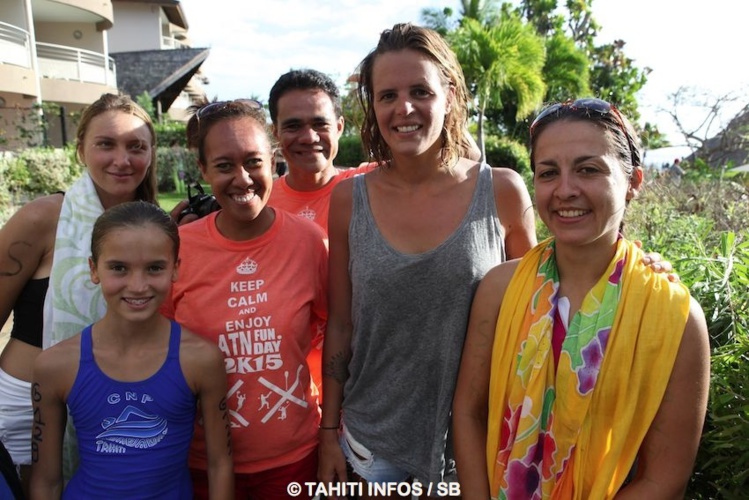 Laure Manaudou s'est montrée disponible pour ses supporters Laure Manaudou s'est montrée disponible pour ses supporters