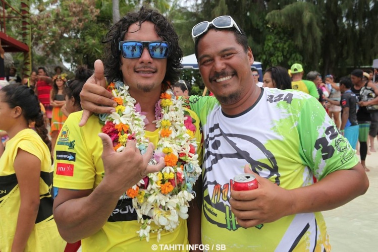 Heiva avec un supporter