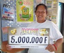 5.000.000 F grâce à Jackpot ! 5.000.000 F grâce à Jackpot !