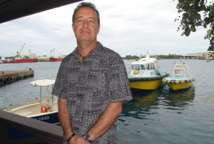 " On pilote 365 jours par an des navires de toutes tailles et toutes nationalités. " " On pilote 365 jours par an des navires de toutes tailles et toutes nationalités. "