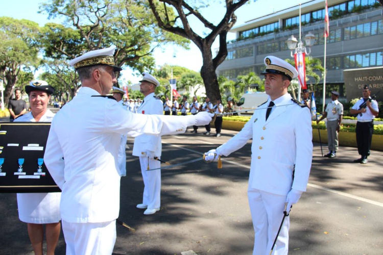 Les traditionnelles remises de décorations.