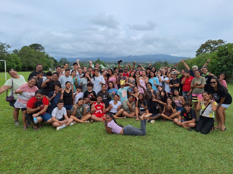 Une belle semaine en perspective pour ces adolescents (Crédit : Anne-Charlotte Lehartel). Une belle semaine en perspective pour ces adolescents (Crédit : Anne-Charlotte Lehartel).